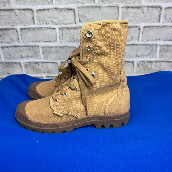 Like New |•PALLADIUM•| Tan Canvas Convertible Combat Ankle Boots Size 9 - Picture 4 of 10